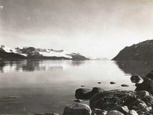Spitzbergen (Svalbard/Norwegen). Möllerbay