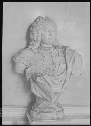 Büste des Ernst Christoph von Manteuffel : Büste des Ernst Christoph von Manteuffel, ehemals in der Paulinerkirche zu Leipzig