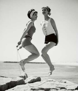 "fast motion", Modeaufnahme, Modelle Sondra Peterson und Anna Carin Bjoerck im Point Lookout