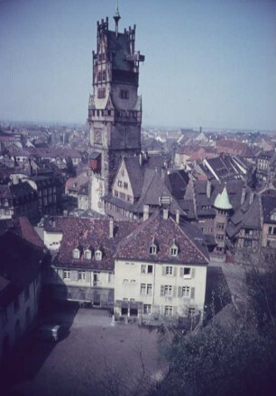 Freiburg. Stadtansicht mit Schwabentor (13. Jh.)