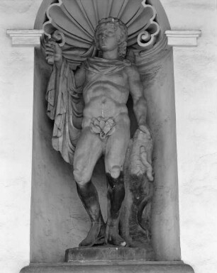 Statue des Apollo