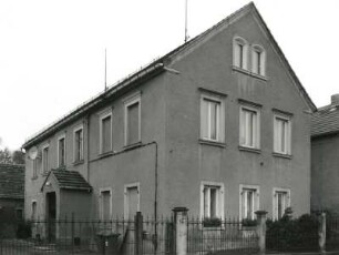 Moritzburg, Markt 15. Wohnhaus (1801/1850)