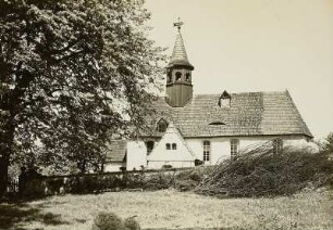 Kirche in Dittersdorf (Glashütte-Dittersdorf) : Dittersdorfer Kirche. Blick von Südosten