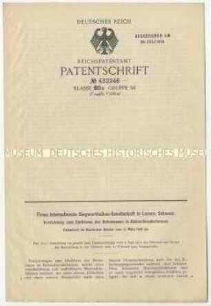 Patentschrift einer Vorrichtung zum Einführen der Betonmasse in Rohrschleudermaschinen, Patent-Nr. 432246