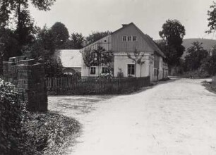 Gehöft : Gehöft mit Scheune und Wohnstallhaus