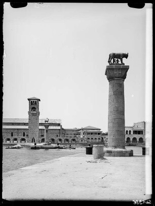 Rhodos, Hafeneinfahrt von Osten