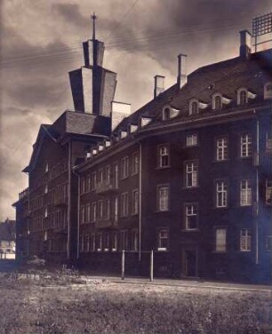 Fischerstraße, Wohnbau 1922-24