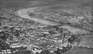 Dresden: Neustadt, Pirnaische Vorstadt und Johannstadt. Luftbild-Schrägaufnahme von Westen
