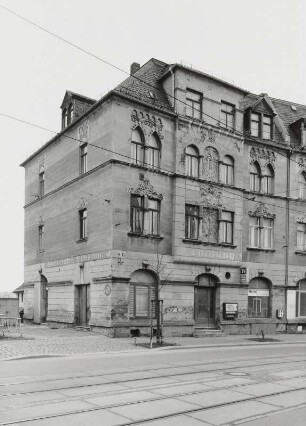 Wohnhaus mit ehem. Gaststätte Erholung