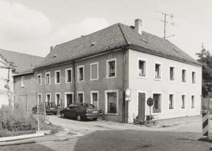Radeburg, Wohnhaus : Radeburg. Wohnhaus. Schulgasse 2 (1. Hälfte 18. Jahrhundert). Eckansicht