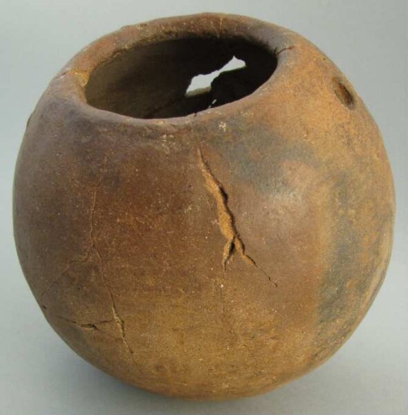 Clay vessel