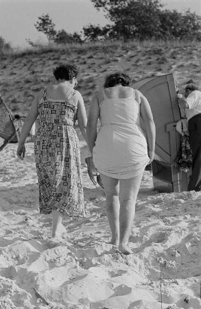 Badegäste am Prerower Strand