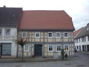Uebigau, Uebigau-Wahrenbrück, Markt 14
