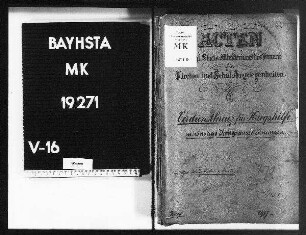 Verdienstkreuz für Kriegshilfe und sonstige Kriegsauszeichnungen.