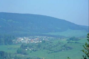 Blick auf den Ort; Landschaft