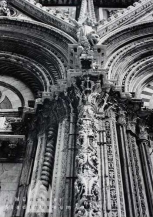 Siena. Fassade am Dom