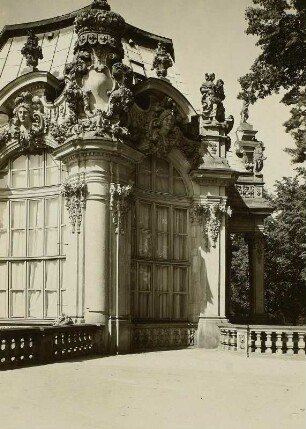Wallpavillon