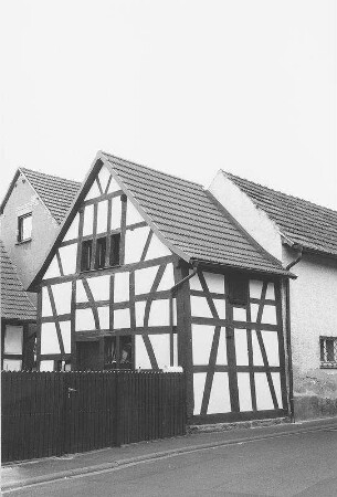 Scheune, Fachwerk; Gelnhausen, Brunnenstraße 21, Brunnenstraße 23