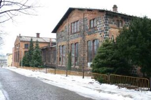 Lauchhammer, Freifrau-von-Löwendahl-Straße 1