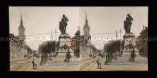 Bubenbergplatz mit Denkmal Adrian von Bubenberg und Heiliggeistkirche, Bern