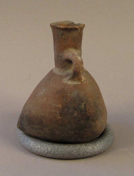 Clay vessel