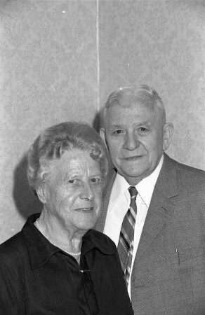 Diamanthochzeit der Eheleute Frieda und Gustav Fabry aus der Uhlandstraße 41