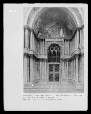 Dom San Marco — viertes Portal von Norden