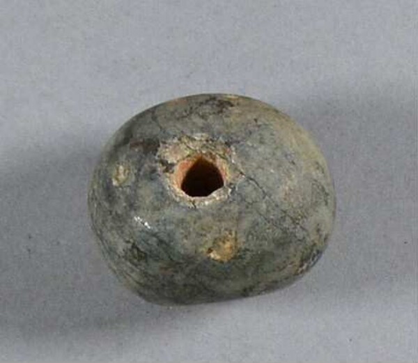 Stone bead