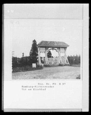 Tor am Kirchhof