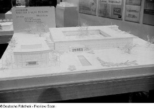 Modellentwurf für das "Haus der Jungen Pioniere" in Dresden