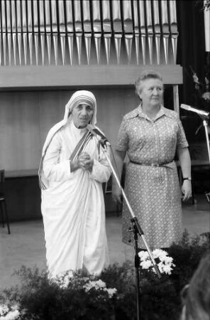 Freiburg: Pädagogische Hochschule; Caritasveranstaltung mit Mutter Teresa