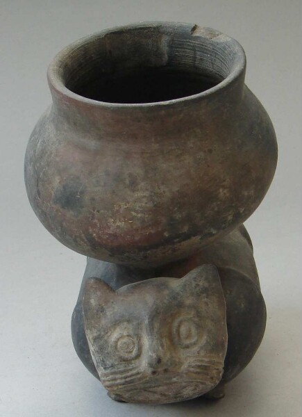 Clay vessel