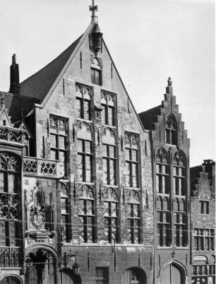 Häuser am Van-Eyck-Platz, Brügge, Flandern, Belgien