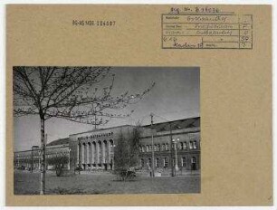Ostbahnhof. Berlin, Friedrichshain, Fruchtstraße (Straße der Pariser Kommune)/Am Ostbahnhof/Stralauer Platz