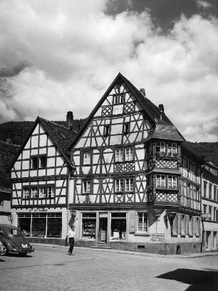 Annweiler am Trifels. Keyser-Eck, Altenstraße