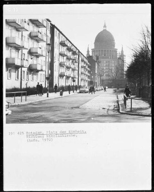 Platz der Einheit