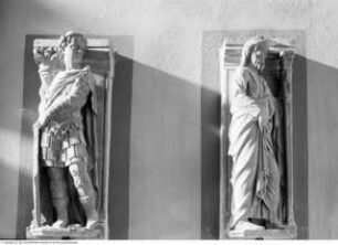 Fragment eines Grabmals