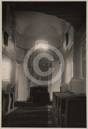 Gemeinderaum der evangelischen Friedhofskapelle Bunzlau nach O