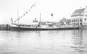 Friedrichshafen Hafen Raddampfer Hohentwiel