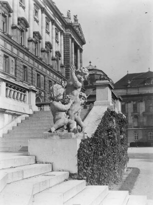 Hofburg — Burggarten — Skulpturengruppe