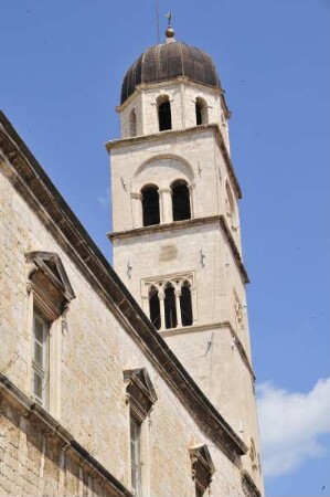 Dubrovnik - Kirchturm : Der Turm der Franziskanerkirche, aufgenommen am 2. Juli 2010 in Dubrovnik