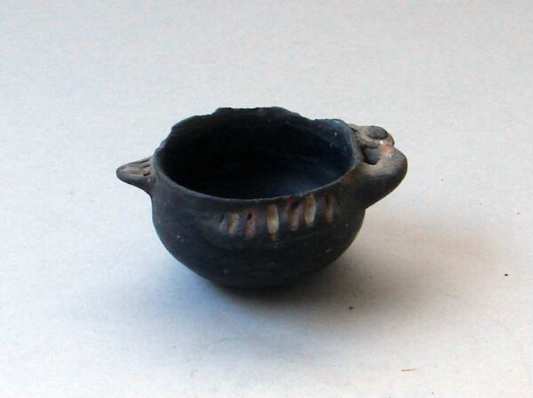 Clay vessel