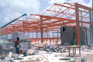 St. Maarten. Bau eines neuen Abflugterminals