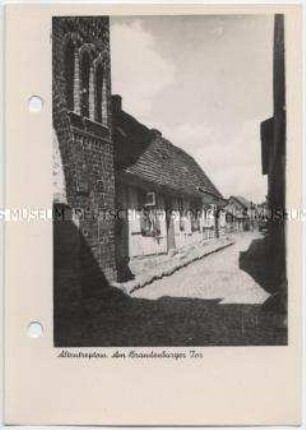 Altentreptow, Am Brandenburger Tor