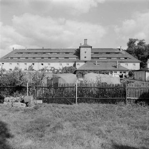 Ehemaliges Kammergut, ehemalige Mälzerei : Dresden-Pillnitz, Dampfschiffstraße 2. Ehem. Kammergut. Großer Pferdestall (1872)