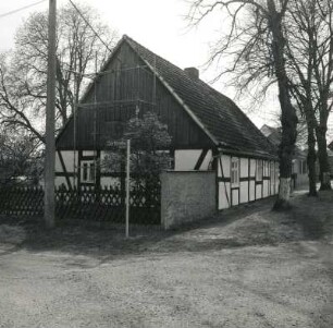 Krausnick, Dorfstraße 122. Wohnhaus (1701/1800)
