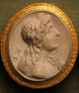 Profilkopf des lorbeerbekrönten Apollo (Daktyliothek, Erstes Mythologisches Tausend)