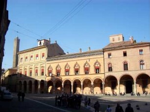 Bologna: Piazza S. Stefano