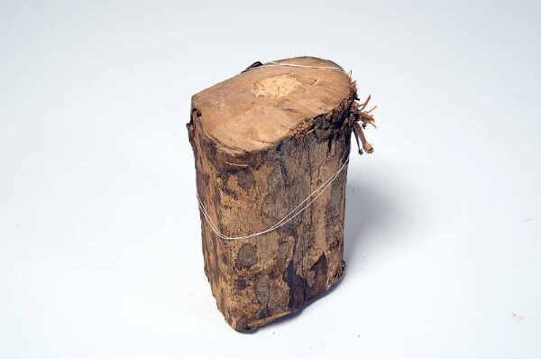 Wooden block for endingidi body