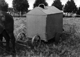 Wechsel-Kornsammelwagen